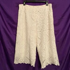 NWT Sugarlips White Lace Culottes. Size M.